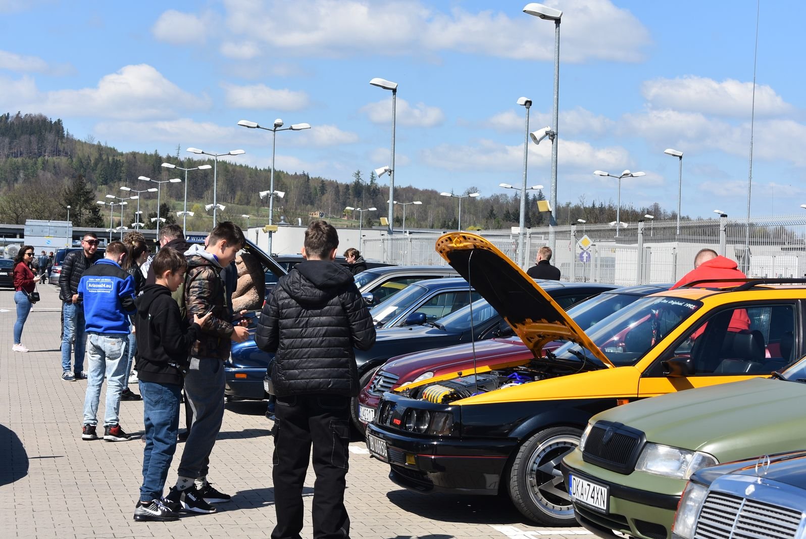 zlot-motoryzacyjnych-youngtimerow-114952