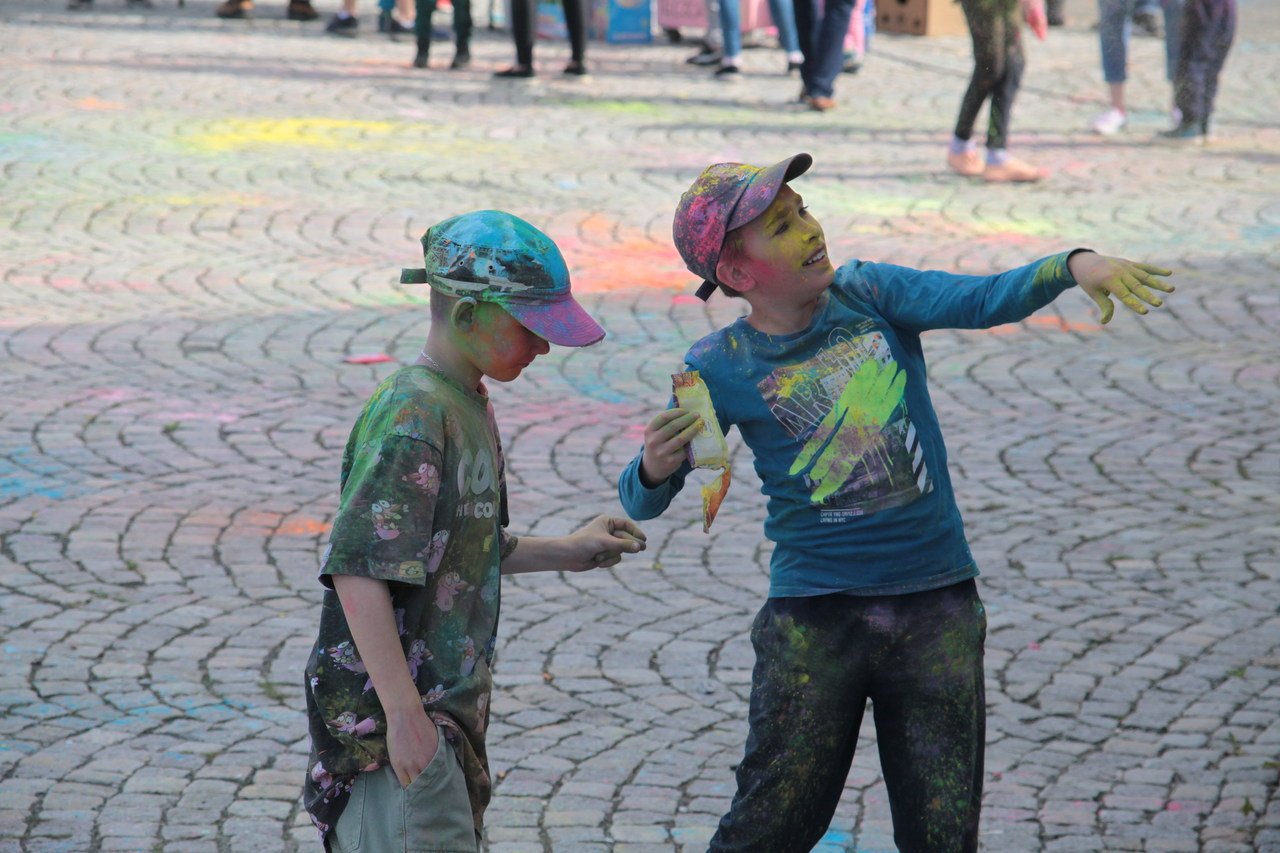 color-party-z-muzyka-114971
