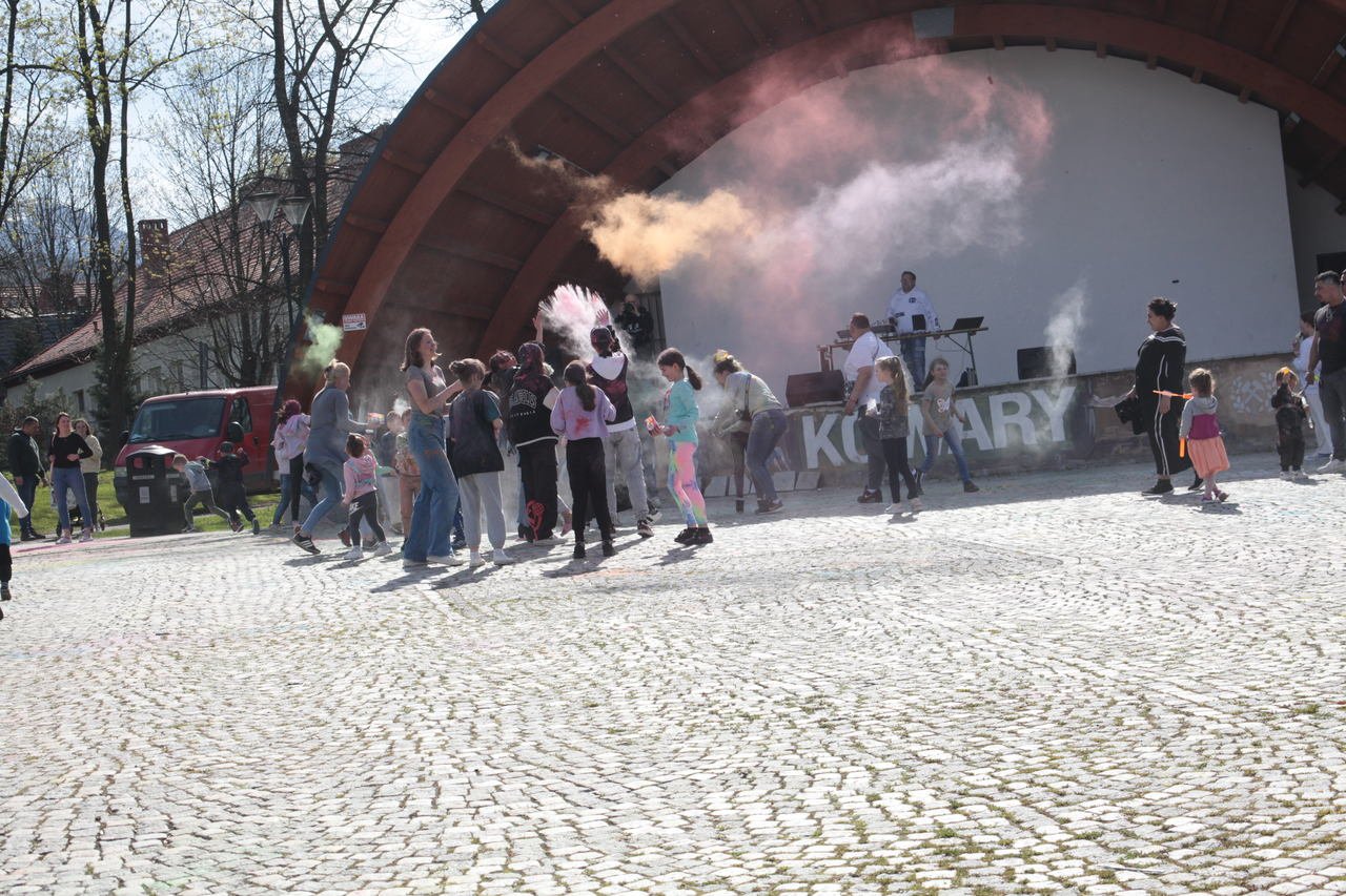 color-party-z-muzyka-114971