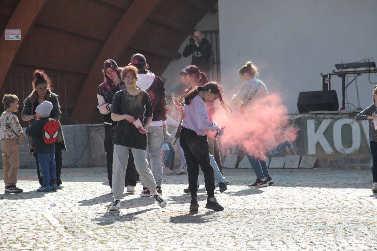 color-party-z-muzyka-114971