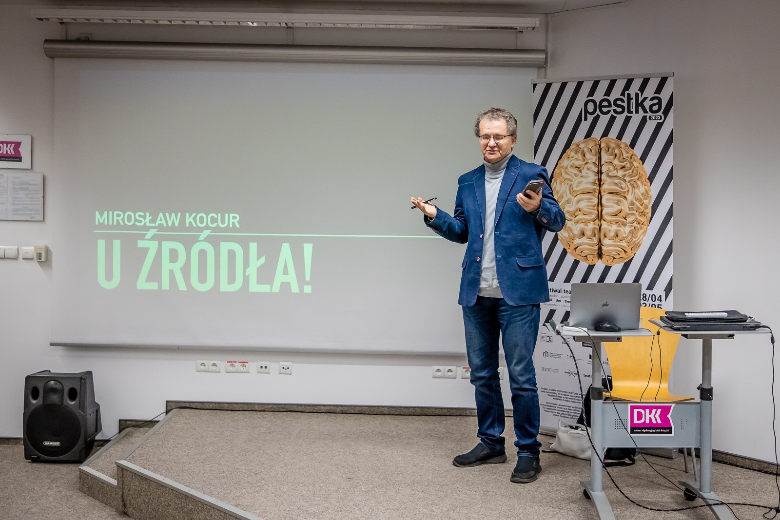 radosc-i-wzruszenia-genialna-odsona-pestki-114999