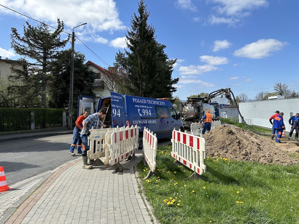 awaria-pod-kontrola-woda-jest-juz-w-kranach-115001