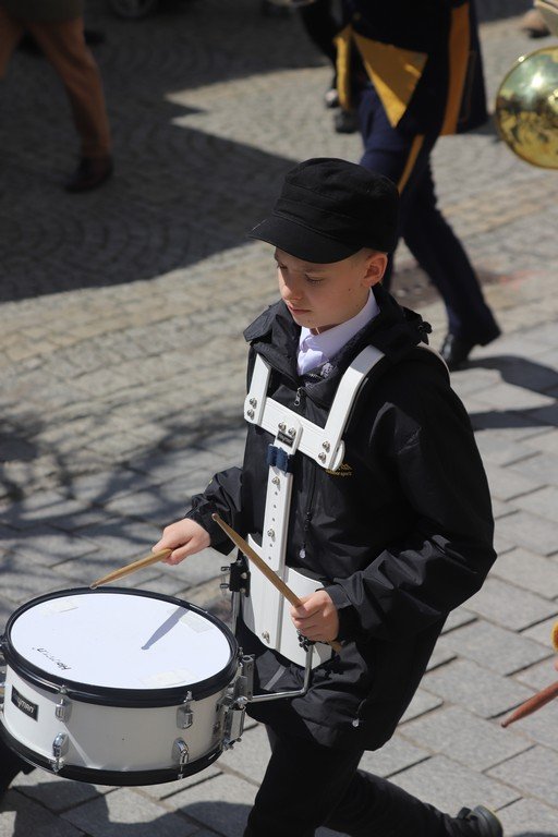 wysoka-frekwencja-na-marszu-konstytucji-3-maja-115002