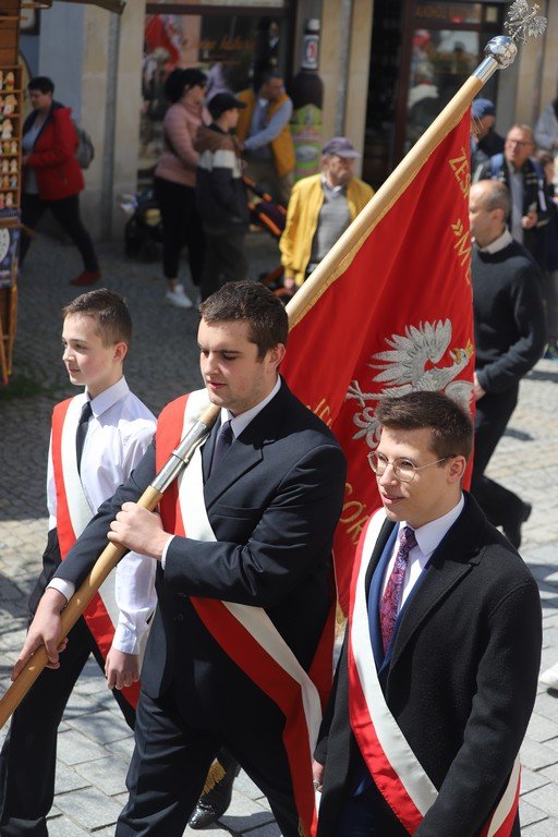 wysoka-frekwencja-na-marszu-konstytucji-3-maja-115002