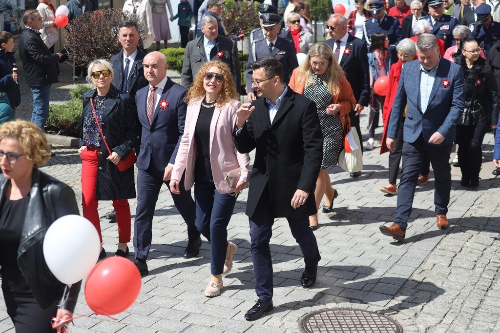 wysoka-frekwencja-na-marszu-konstytucji-3-maja-115002