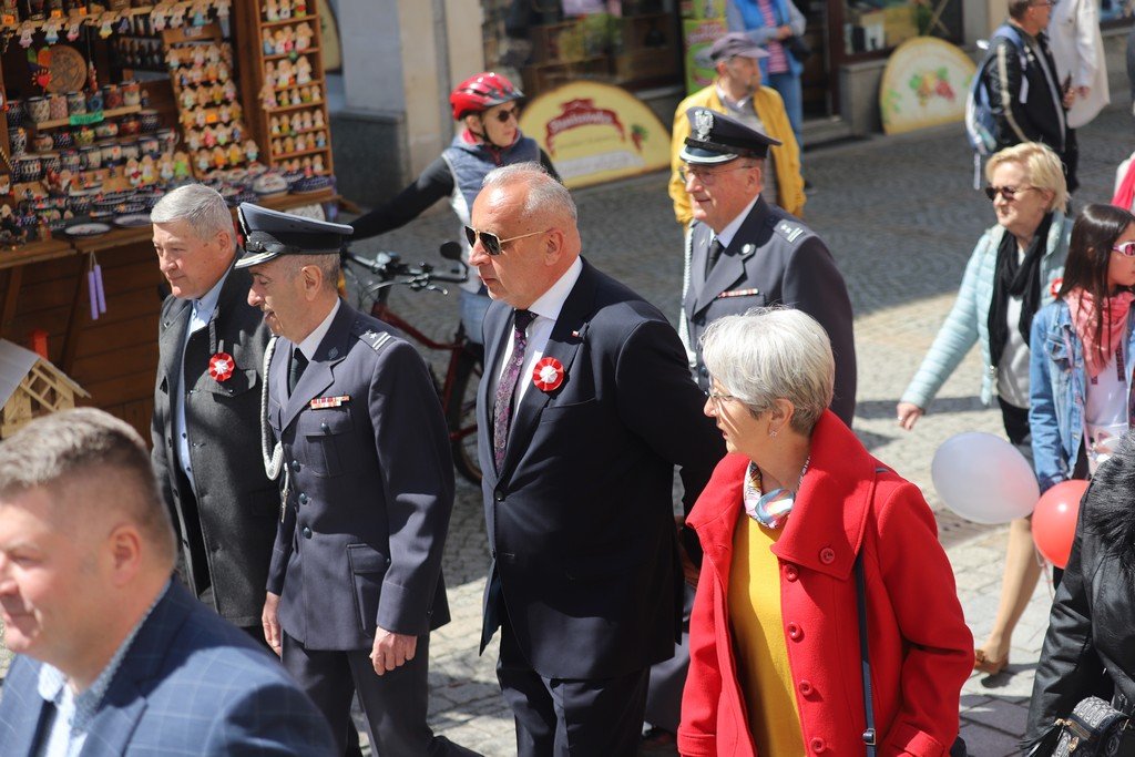 wysoka-frekwencja-na-marszu-konstytucji-3-maja-115002