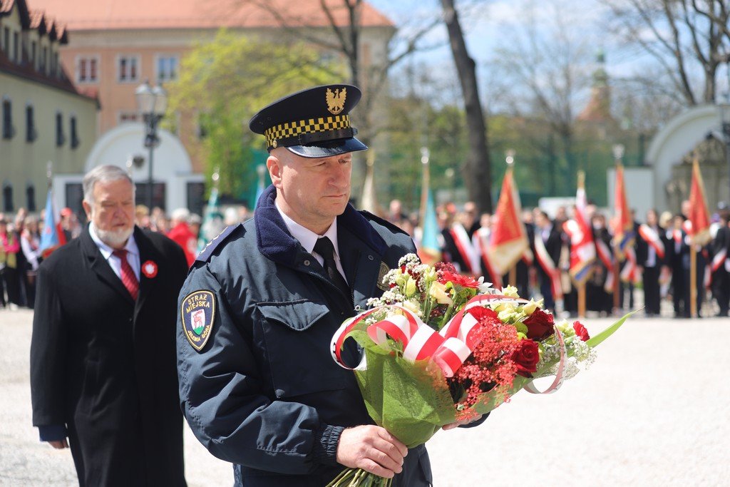 wysoka-frekwencja-na-marszu-konstytucji-3-maja-115002