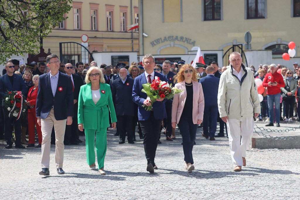 wysoka-frekwencja-na-marszu-konstytucji-3-maja-115002