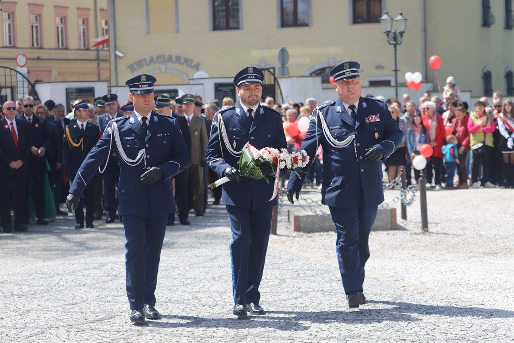 wysoka-frekwencja-na-marszu-konstytucji-3-maja-115002