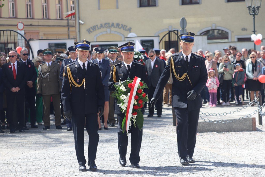 wysoka-frekwencja-na-marszu-konstytucji-3-maja-115002