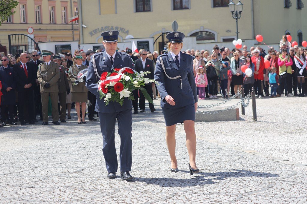wysoka-frekwencja-na-marszu-konstytucji-3-maja-115002