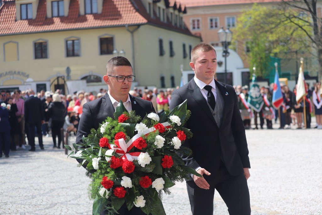 wysoka-frekwencja-na-marszu-konstytucji-3-maja-115002