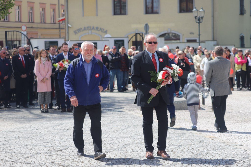 wysoka-frekwencja-na-marszu-konstytucji-3-maja-115002