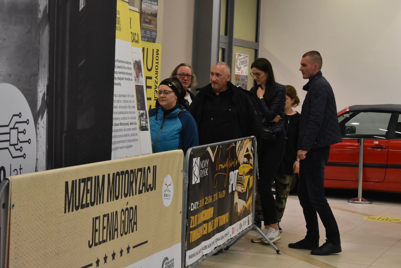 noc-muzeow-w-muzeum-motoryzacji-115220