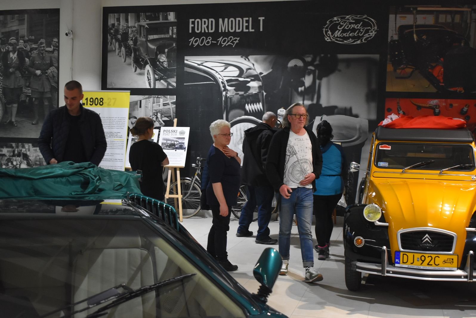 noc-muzeow-w-muzeum-motoryzacji-115220