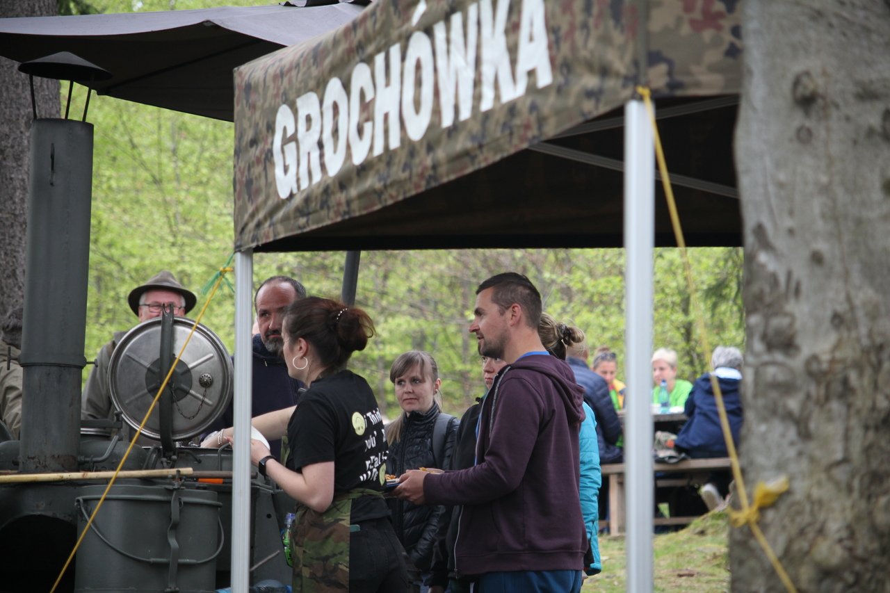 sprzatanie-pod-szrenica-z-piknikiem-na-fina-115223