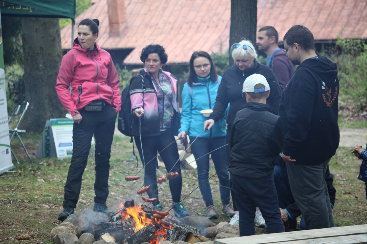 sprzatanie-pod-szrenica-z-piknikiem-na-fina-115223
