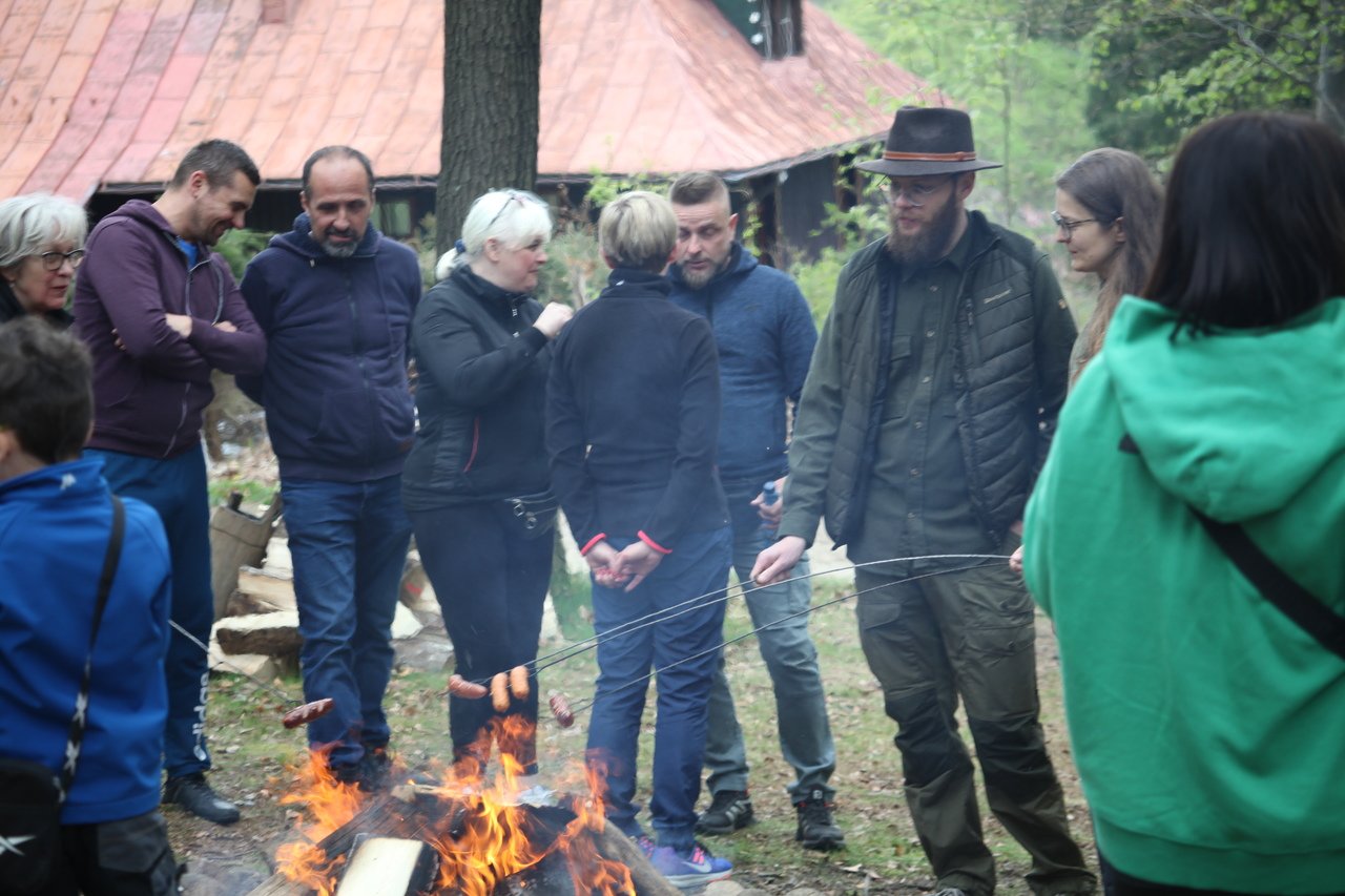 sprzatanie-pod-szrenica-z-piknikiem-na-fina-115223
