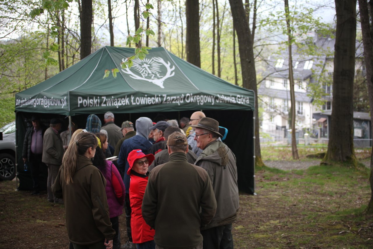 sprzatanie-pod-szrenica-z-piknikiem-na-fina-115223