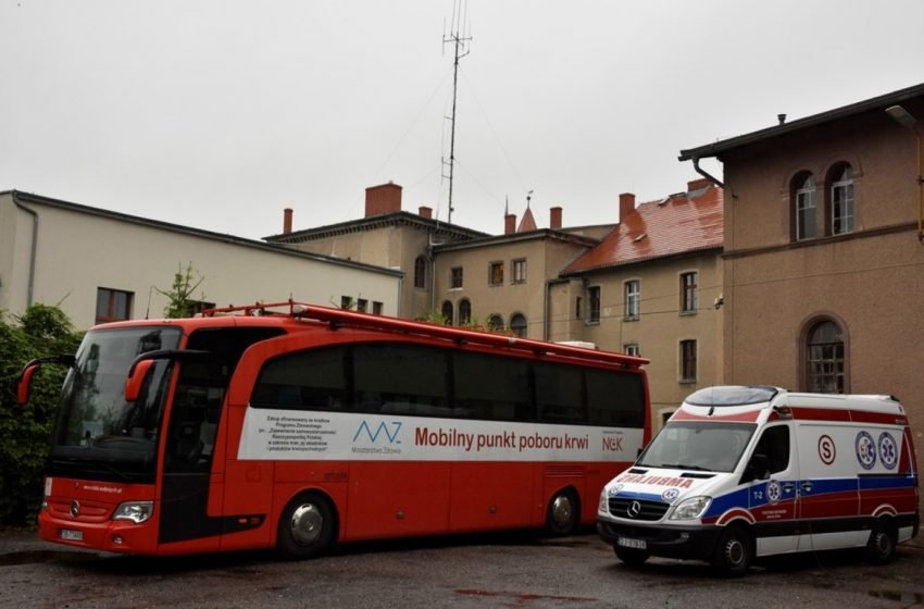 przyjecha-krwiobus-115276