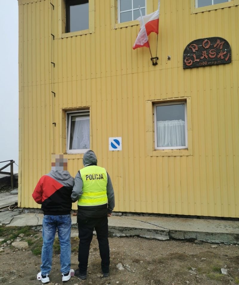 zodziej-przed-wiezieniem-ukrywa-sie-w-schronisku-115411
