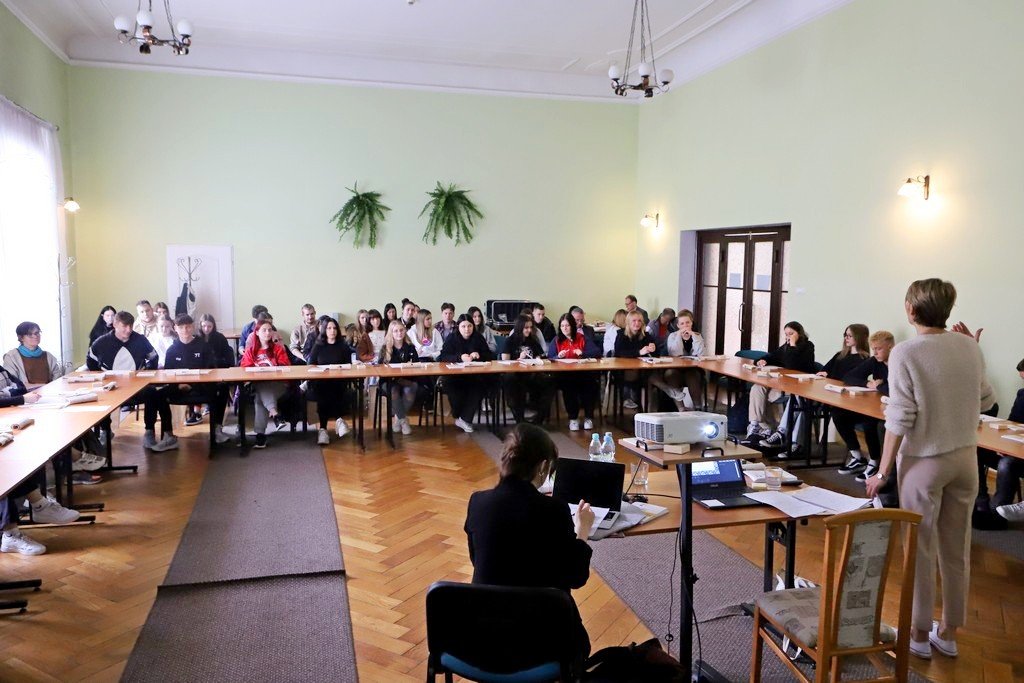 miedzynarodowe-targi-pracy-z-karr-115488