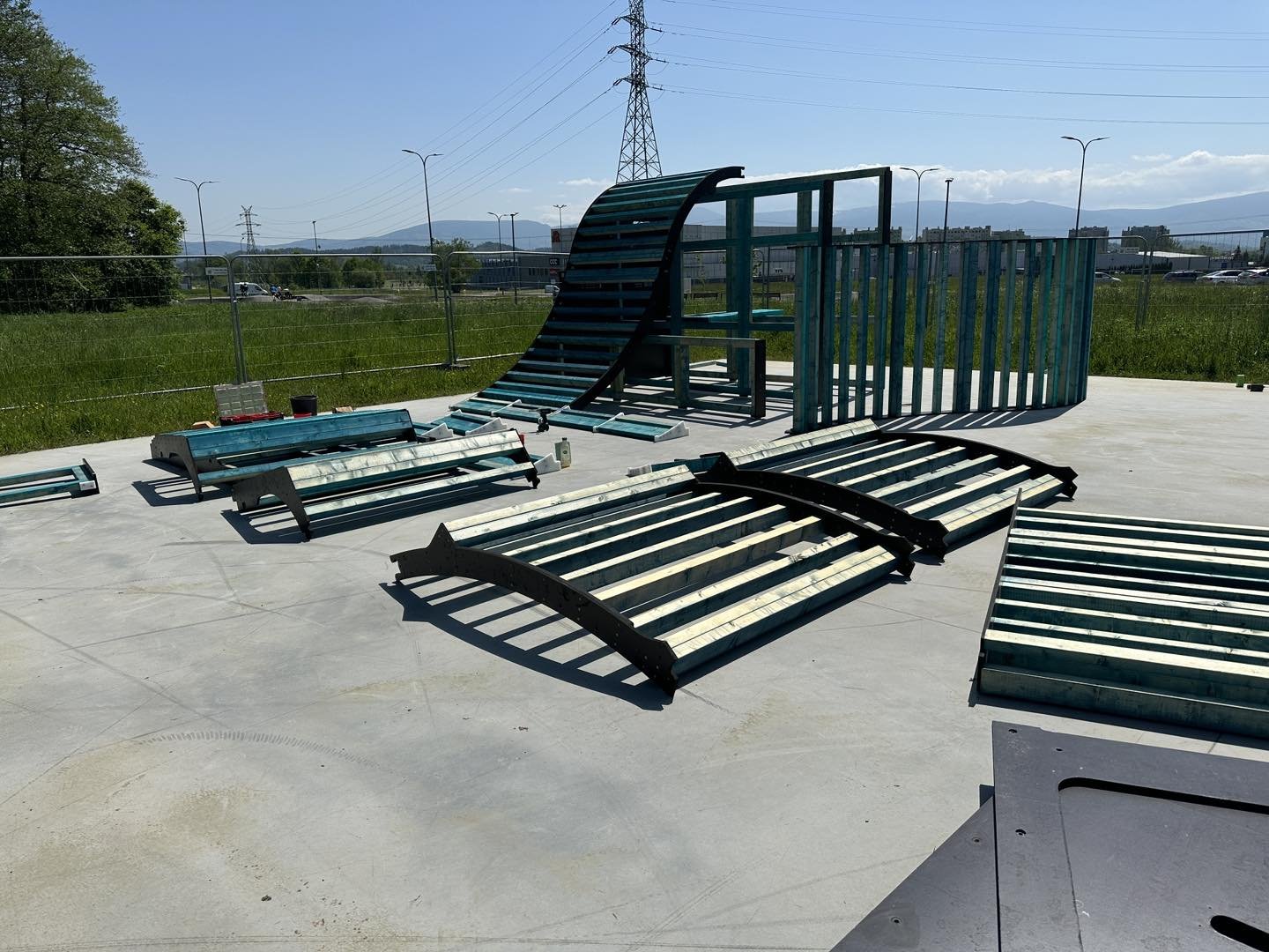 skatepark-na-zabobrzu-w-montazu-115554