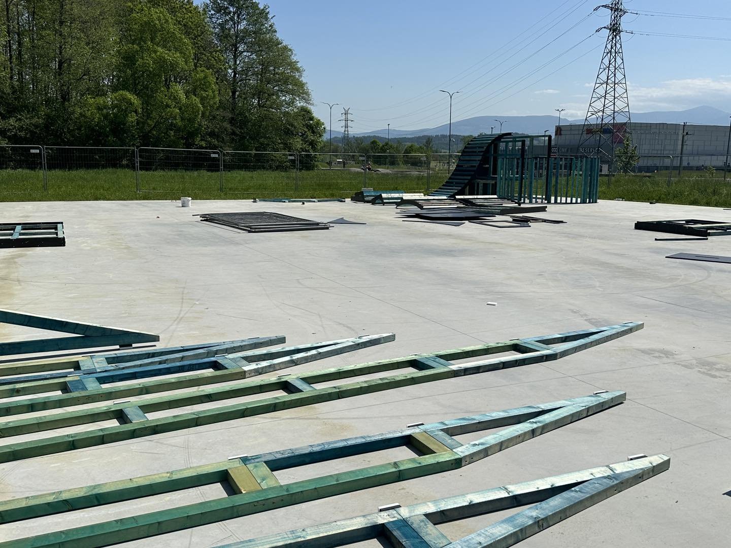 skatepark-na-zabobrzu-w-montazu-115554