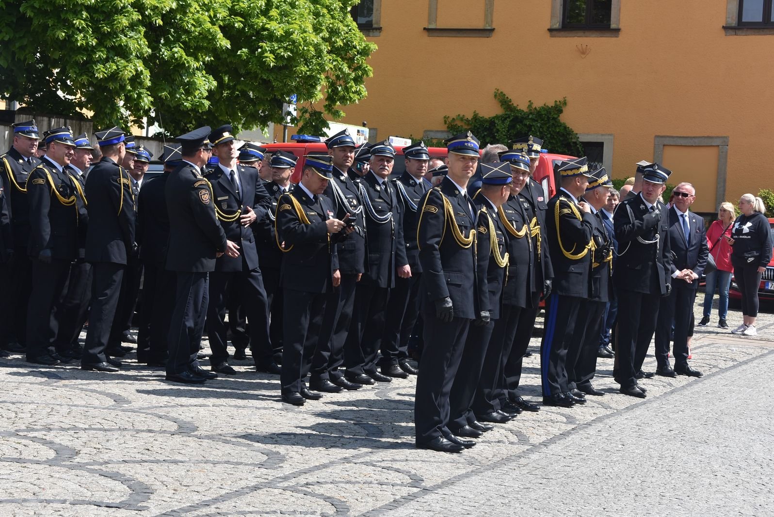 sztandar-dla-jeleniogorskich-strazakow-115573