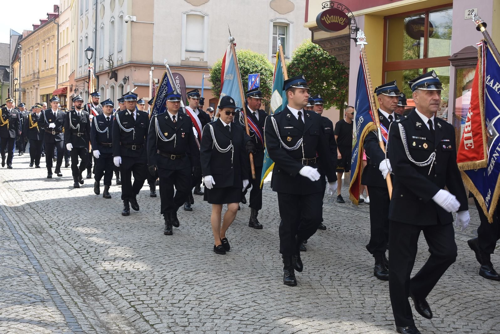 sztandar-dla-jeleniogorskich-strazakow-115573