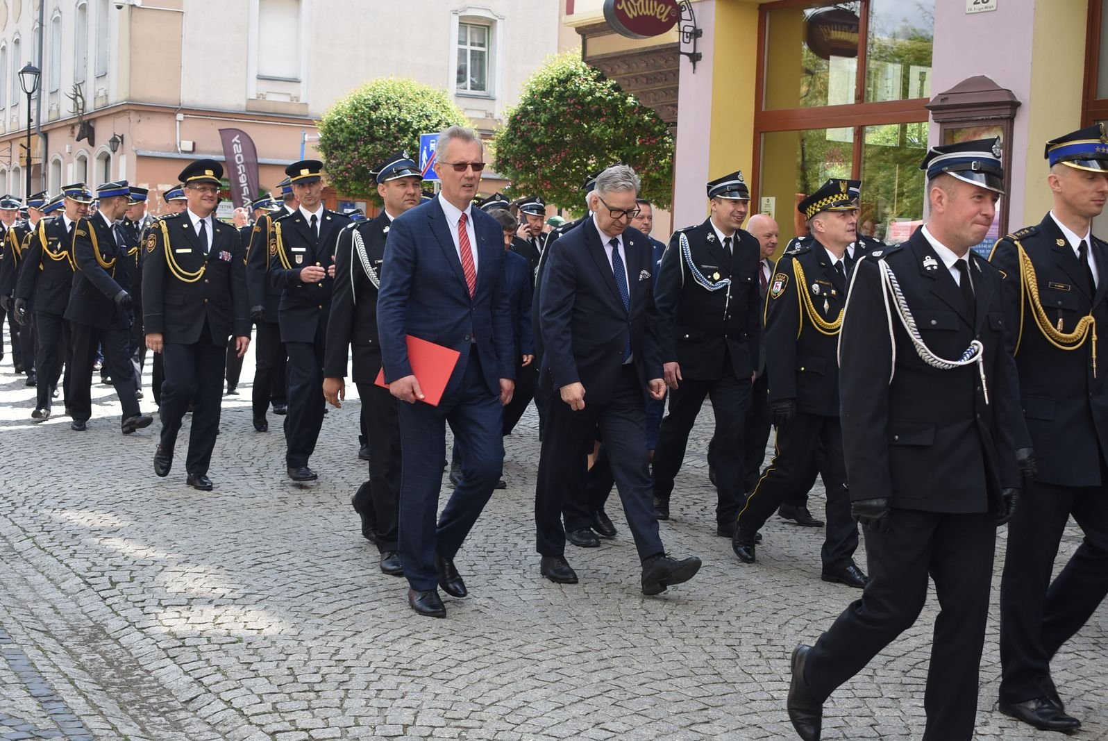 sztandar-dla-jeleniogorskich-strazakow-115573