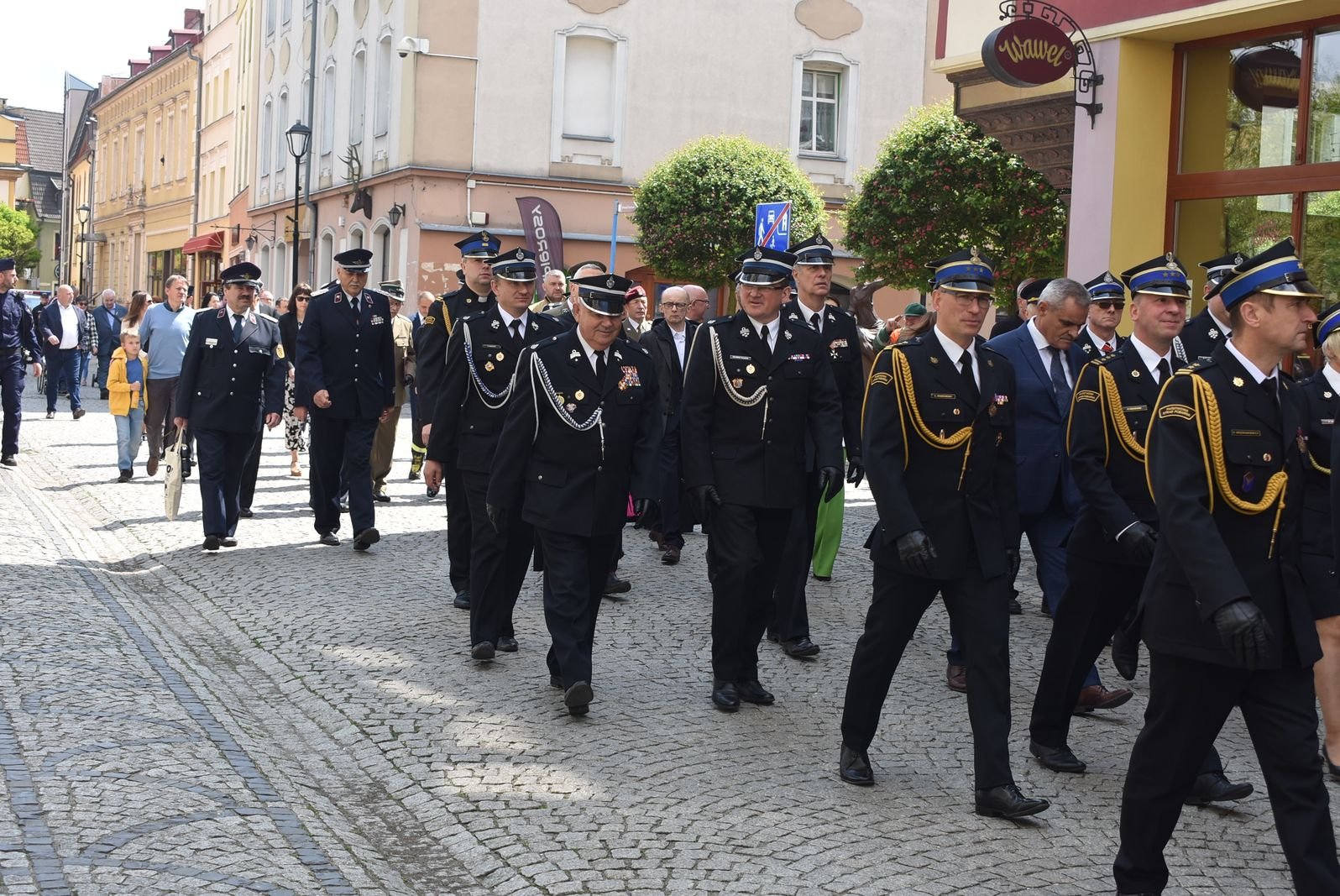 sztandar-dla-jeleniogorskich-strazakow-115573