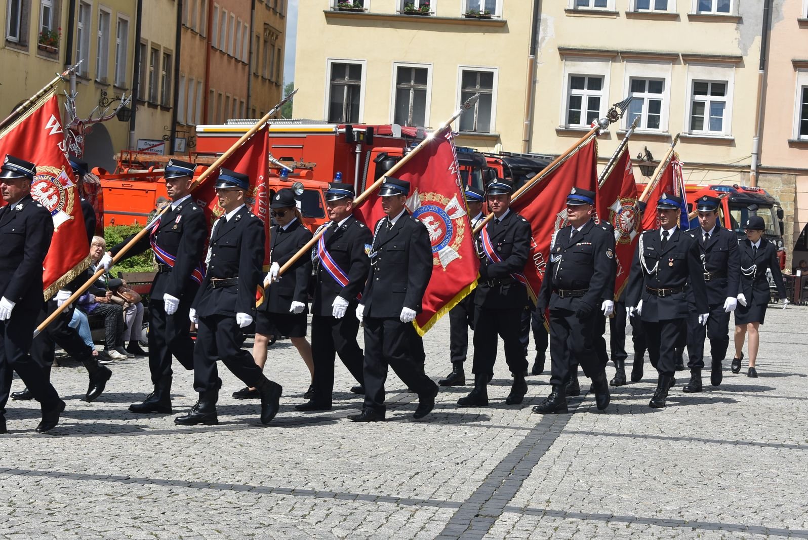 sztandar-dla-jeleniogorskich-strazakow-115573