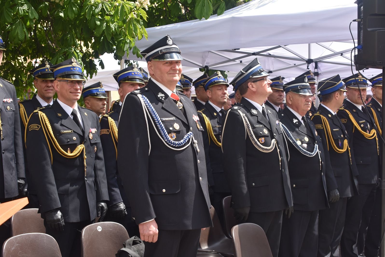 sztandar-dla-jeleniogorskich-strazakow-115573