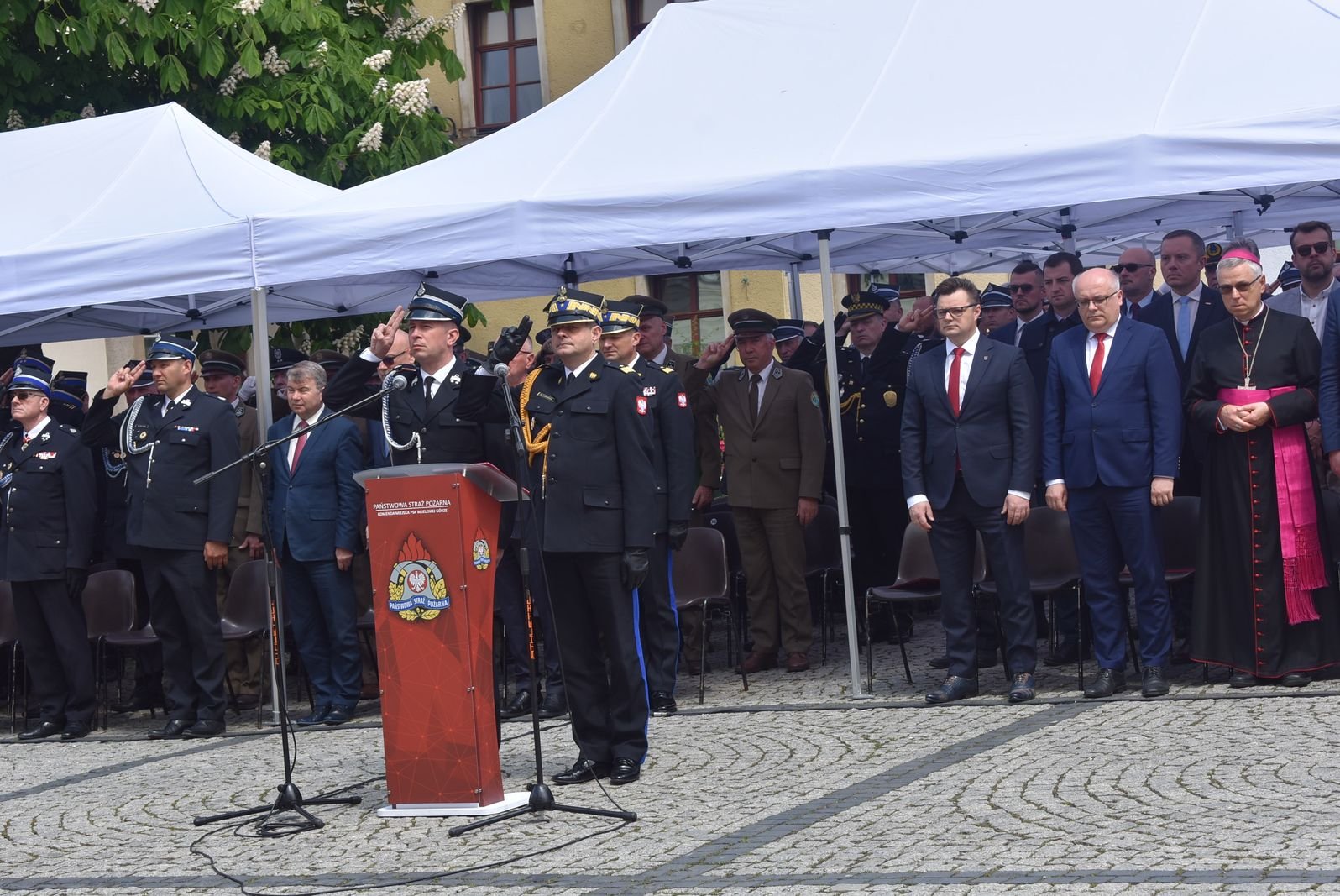 sztandar-dla-jeleniogorskich-strazakow-115573