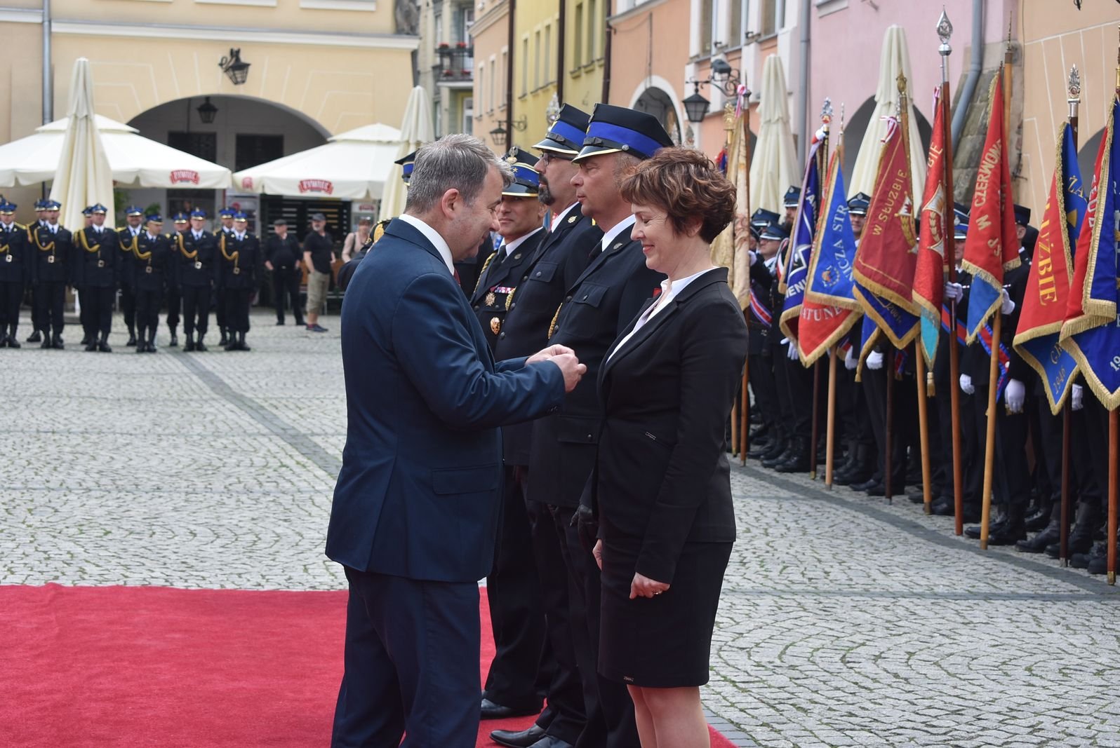 sztandar-dla-jeleniogorskich-strazakow-115573