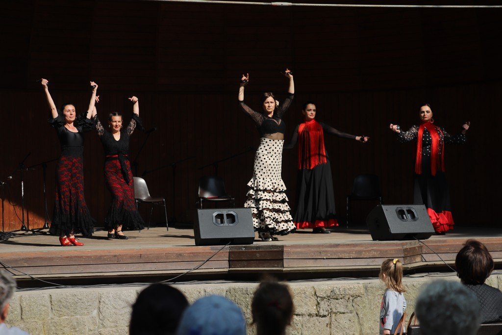wiosna-cieplicka-na-ludowo-115588