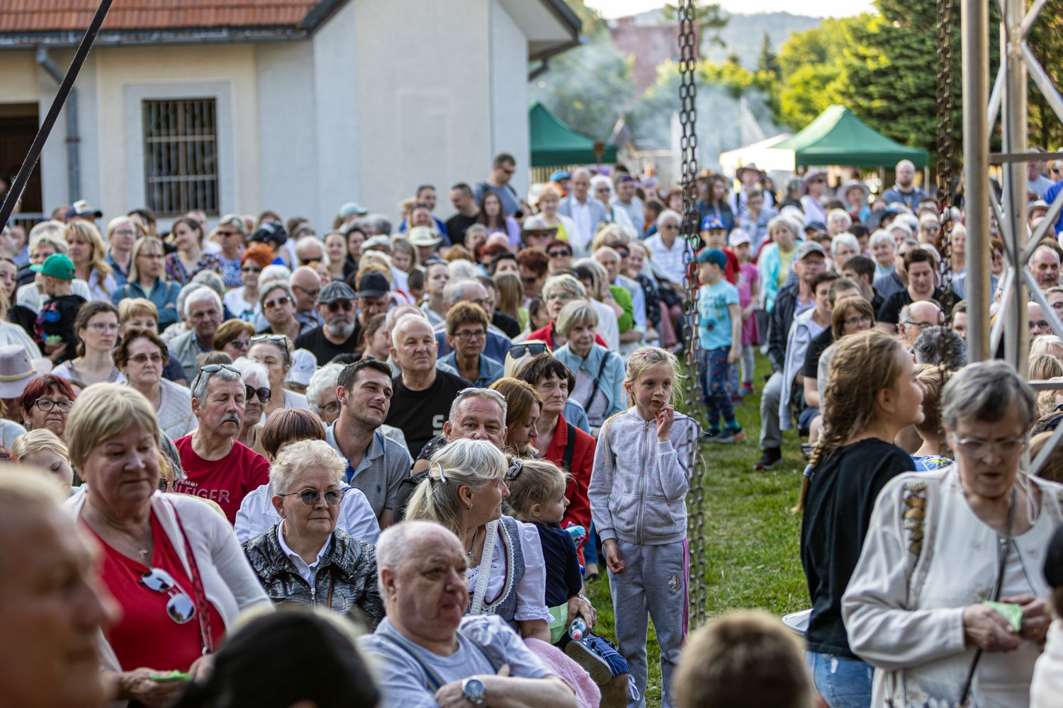swieto-matki-wielki-festyn-cieplicach-115624