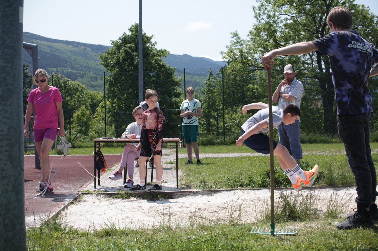 dzieciece-zmagania-sportowe-w-kowarach-115625