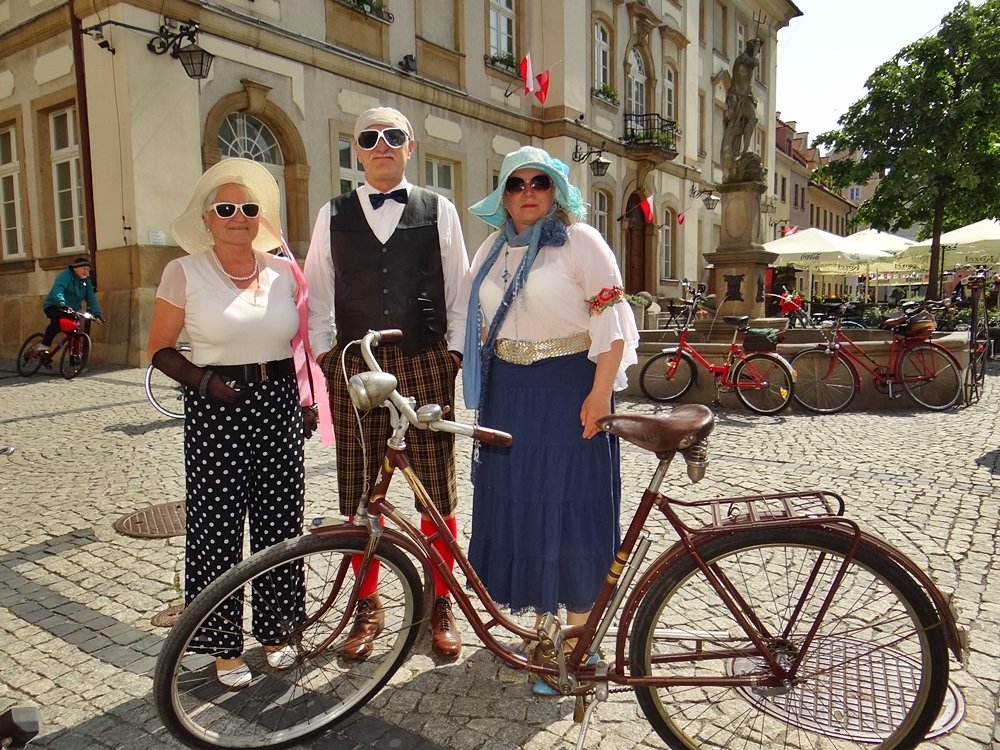 rowerowa-parada-retro-po-raz-pietnasty-115626