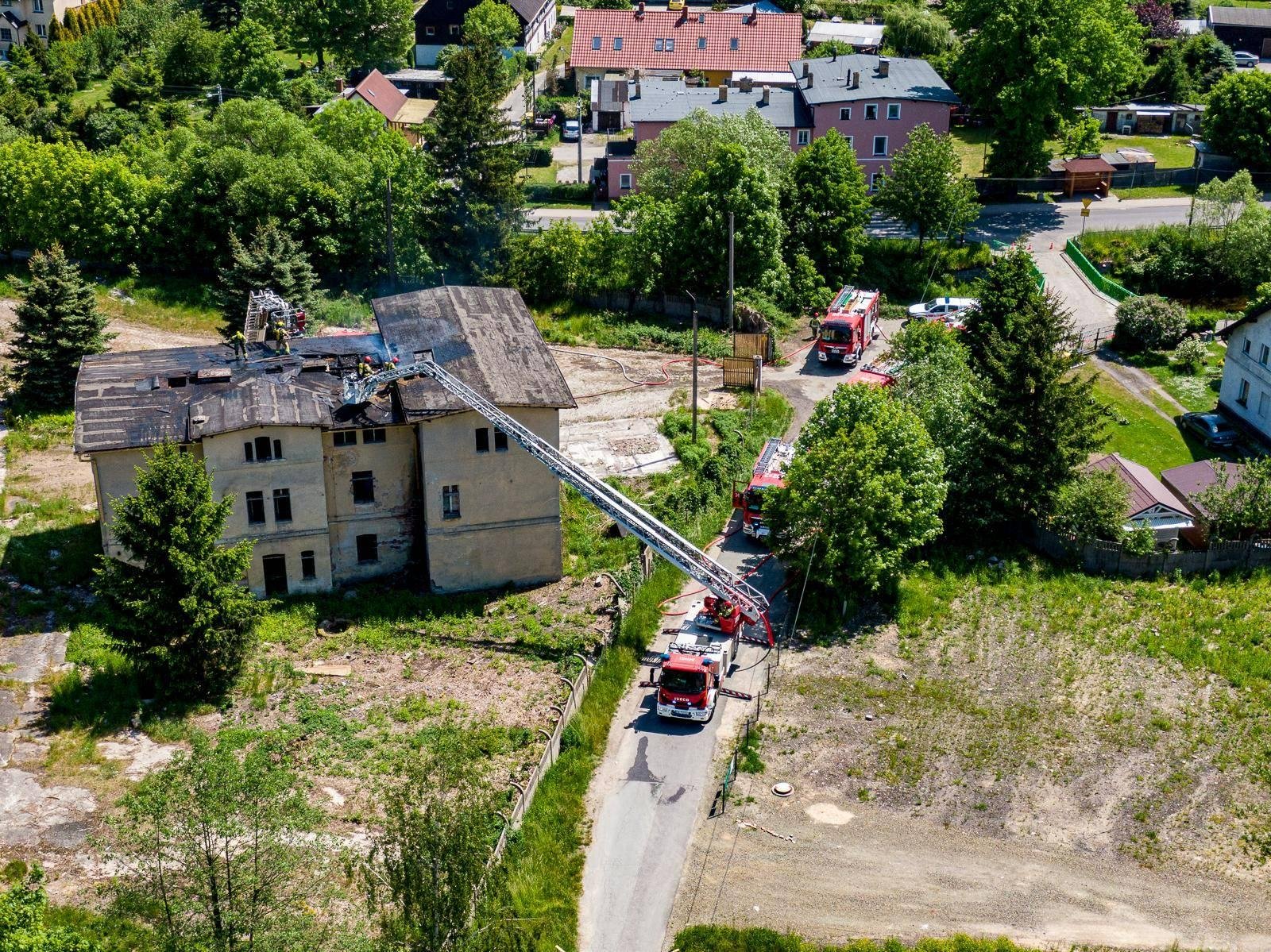 pozar-w-dawnej-fabryce-papieru-aktualizacja-115725
