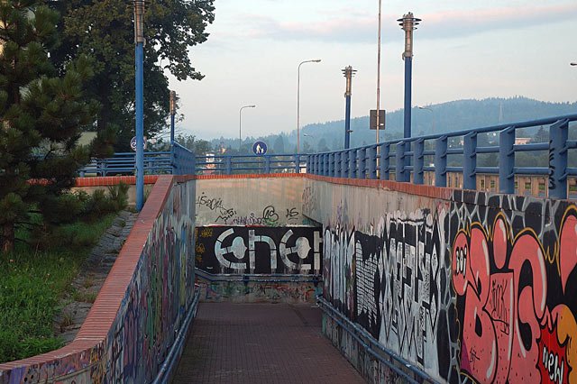Zapraszamy wszystkich na spacer szlakiem ku wieży widokowej na Wzgórzu Krzywoustego.