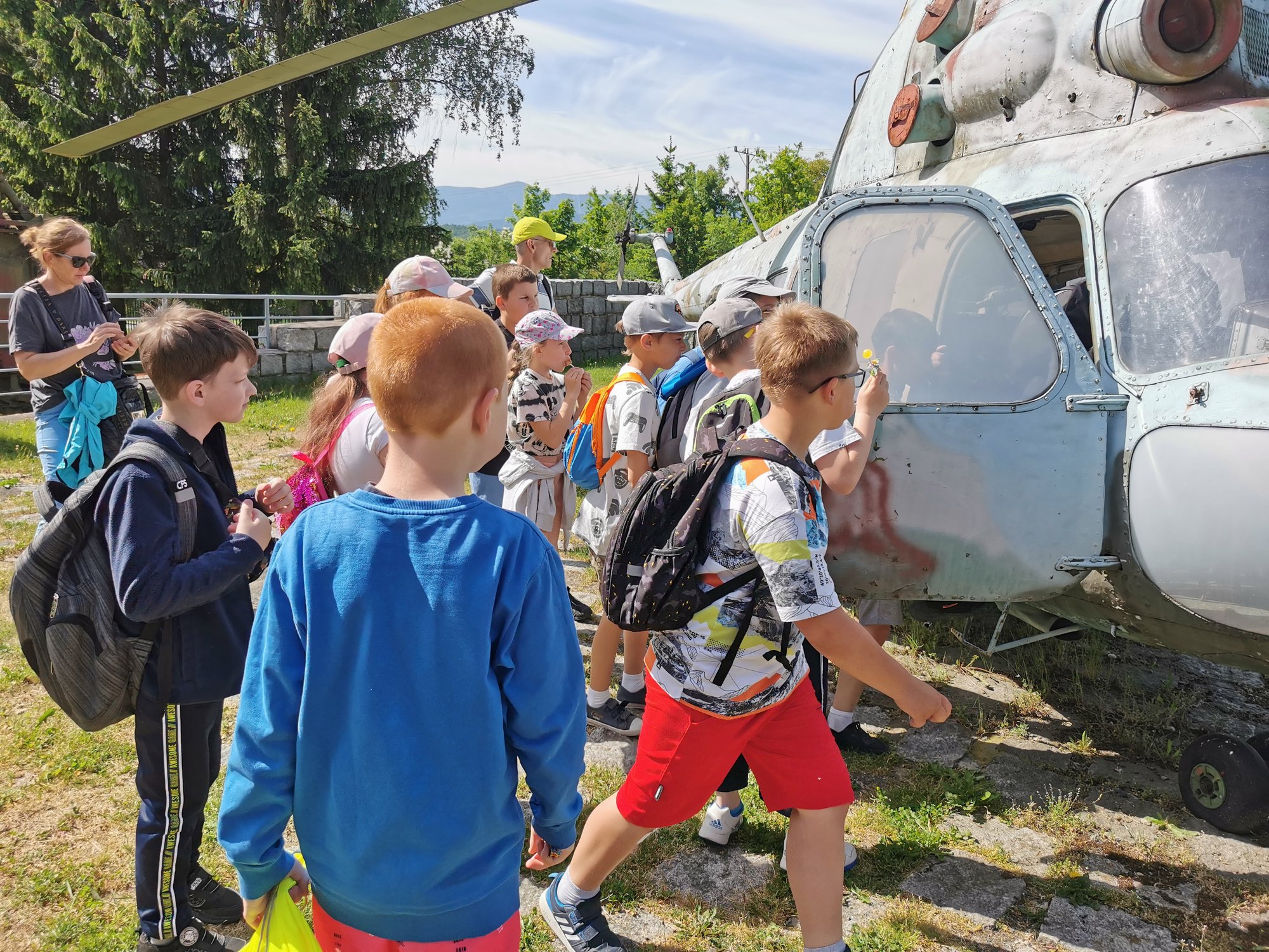 zabawy-i-emocje-w-skansenie-militariow-115741