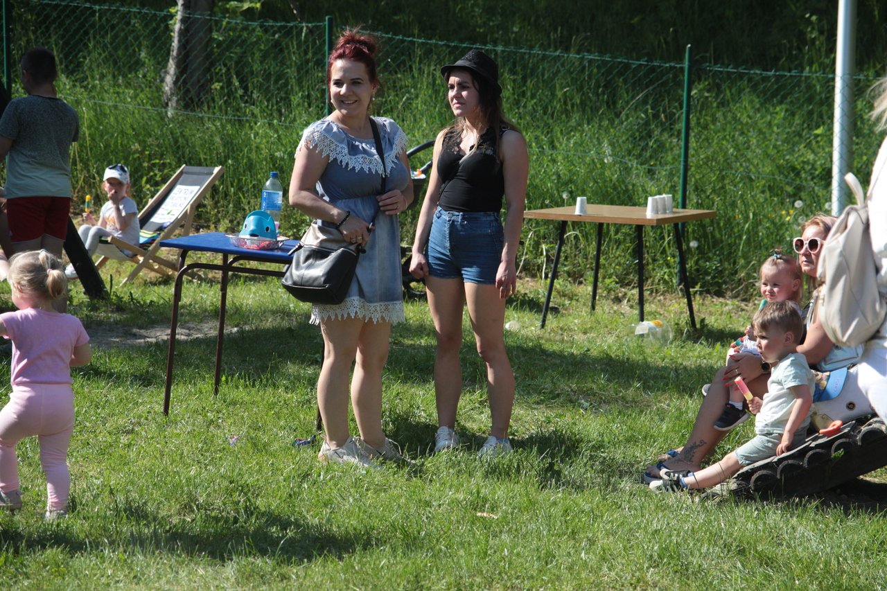 dzieci-dobrze-sie-bawiy-115755