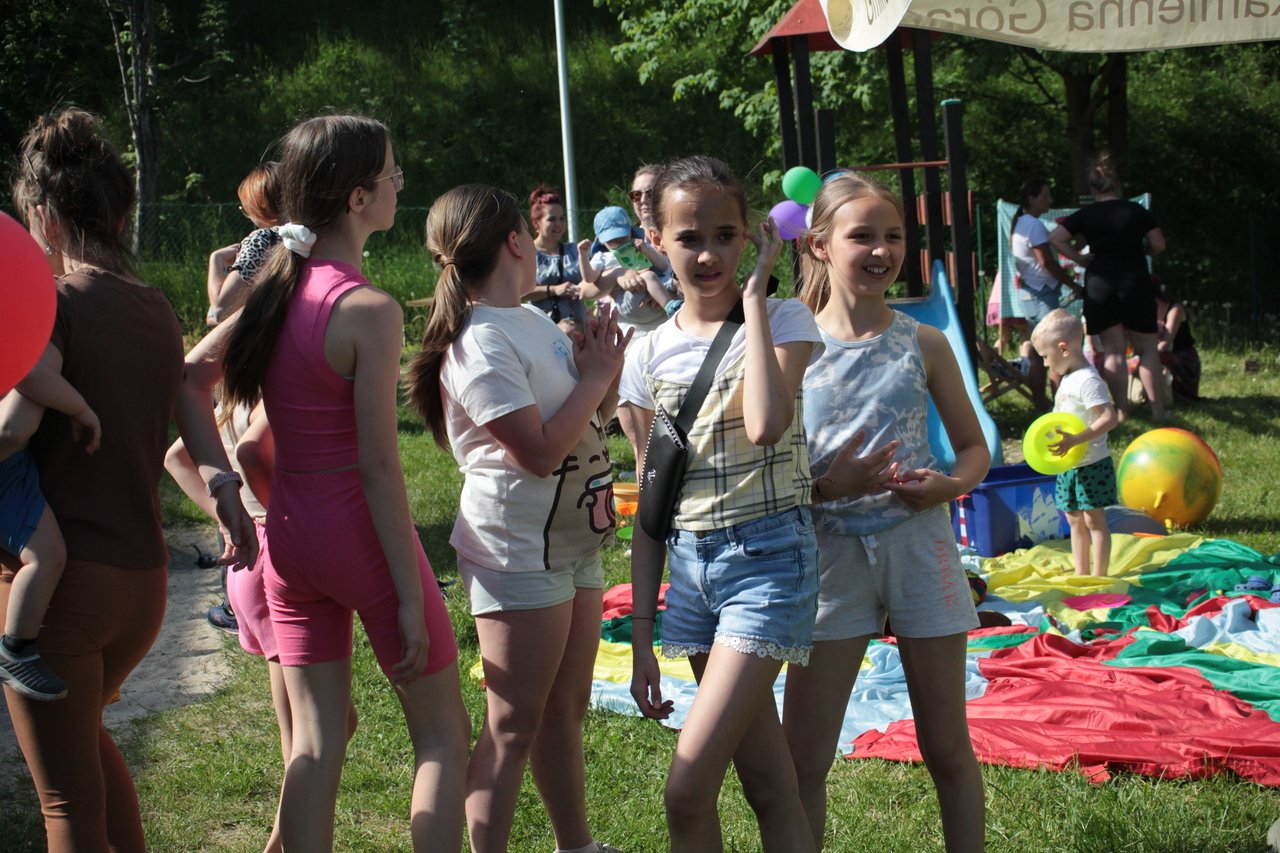 dzieci-dobrze-sie-bawiy-115755