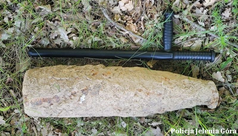 pocisk-artyleryjski-w-staniszowie-115760