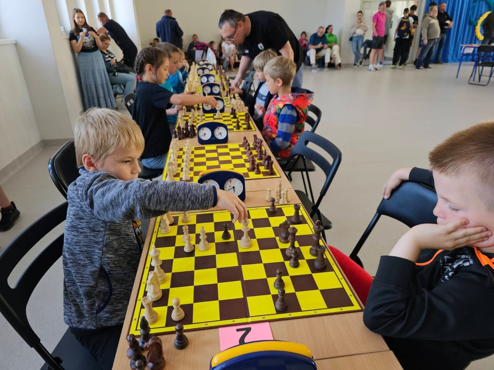 turniej-gier-planszowych-wsrod-zwierzat-egzotycznych-trwa-przybywajcie-warto-115795