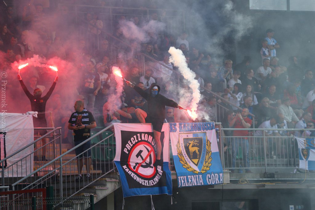 iii-liga-dla-karkonoszy-znowu-po-karnych-115813