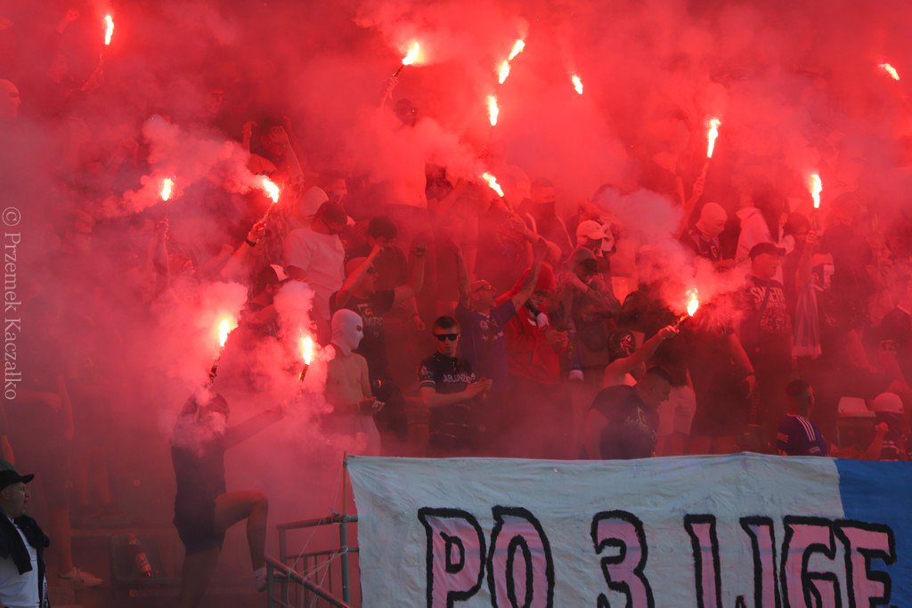 iii-liga-dla-karkonoszy-znowu-po-karnych-115813