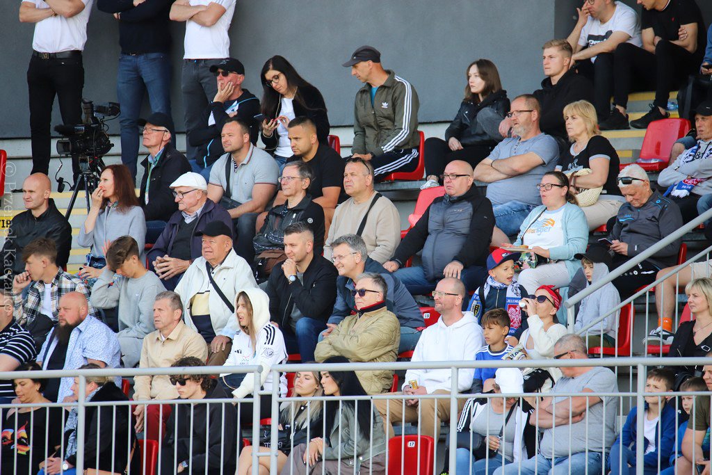 iii-liga-dla-karkonoszy-znowu-po-karnych-115813
